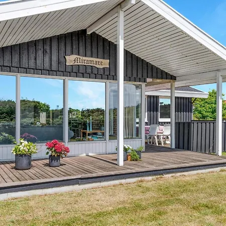 Ferienhaus Charming Retreat In