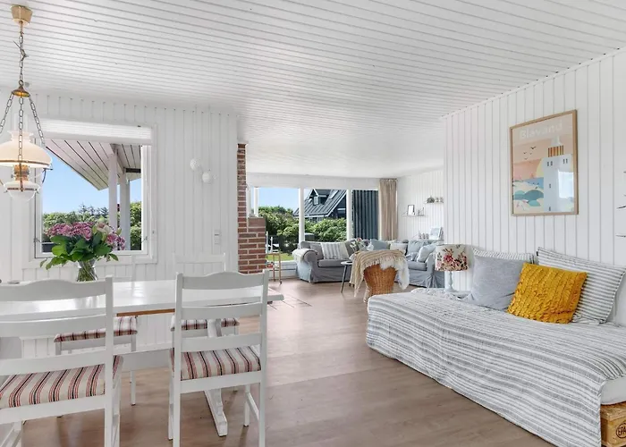 Ferienhaus Charming Retreat In - By Traum Løkken